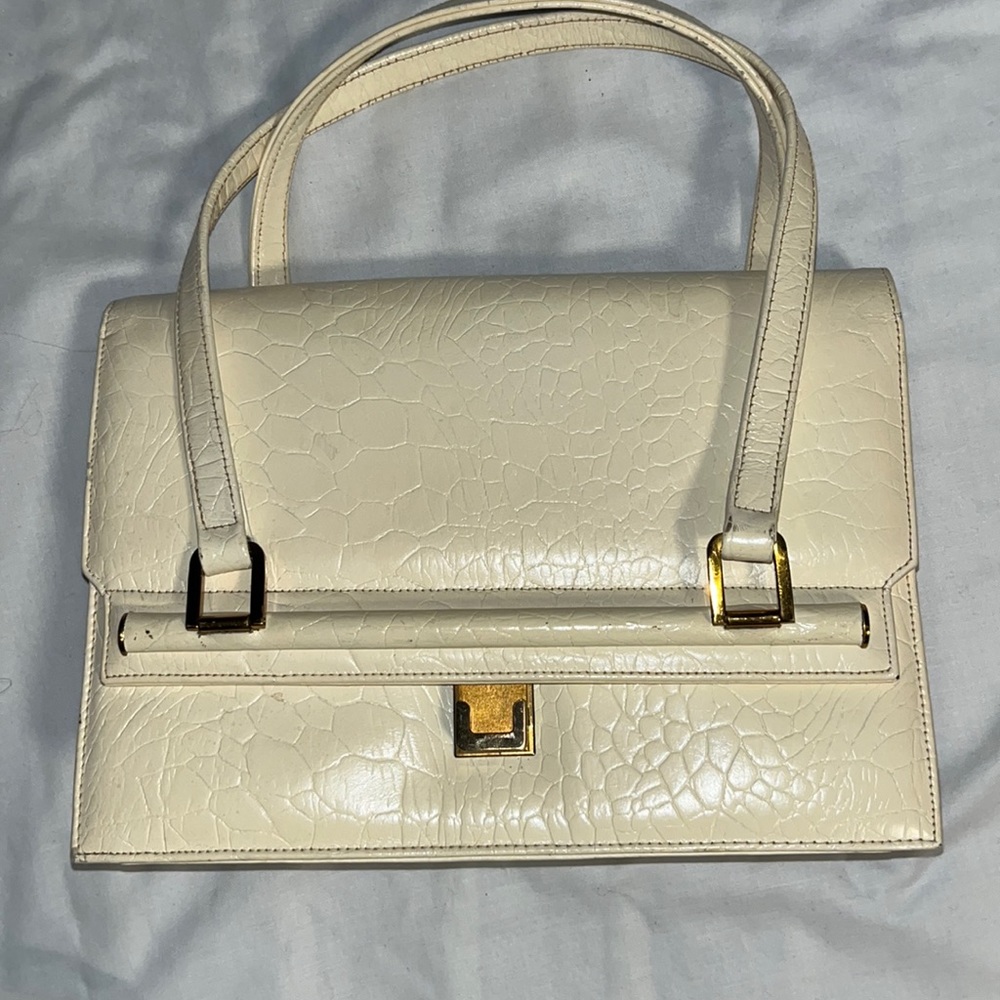 Vintage by chandelier bag 💼